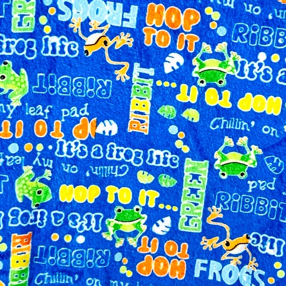 LOVINPET Soft Flannel Dog Dress In Happy Frogs Size XXL - Picture 9 of 11